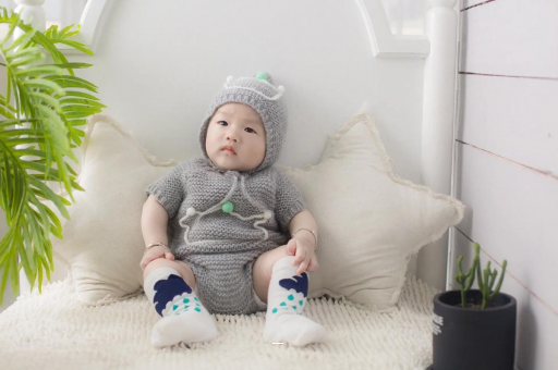 温岭宝宝揉眼睛是怎么回事